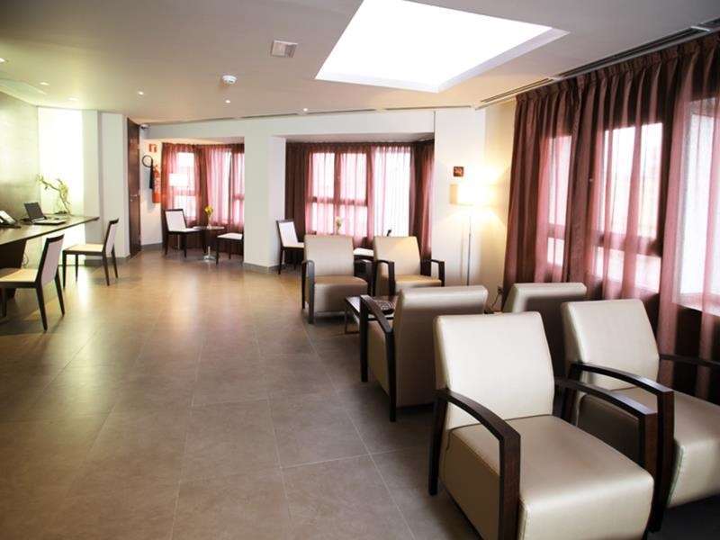 Hotel Madanis Liceo L'Hospitalet de Llobregat Interiør billede
