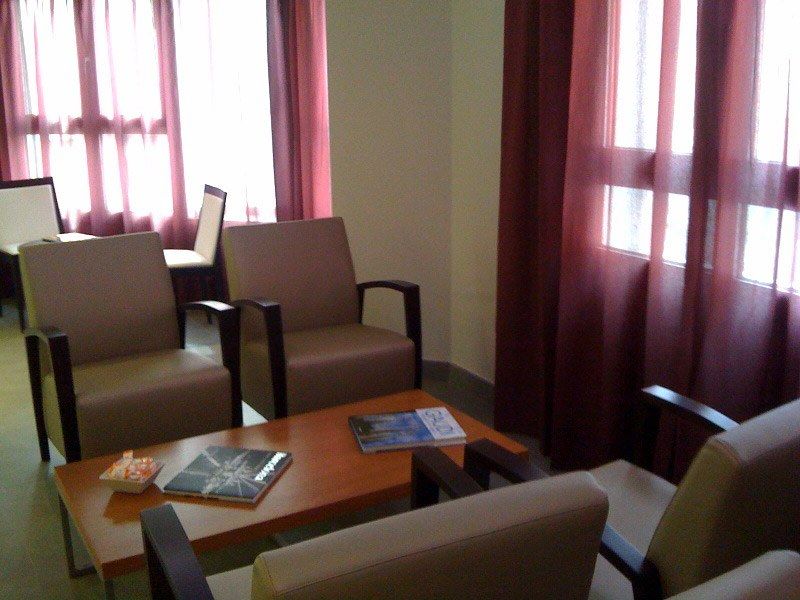 Hotel Madanis Liceo L'Hospitalet de Llobregat Eksteriør billede